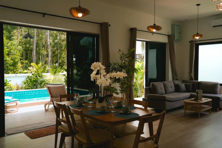 Villa with pool & yard — photo 2