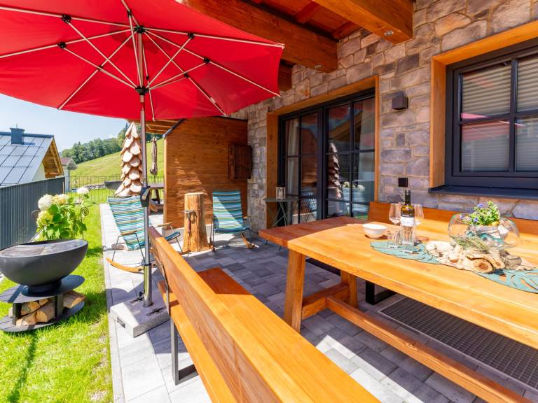 Chalet with patio & sauna — photo 3
