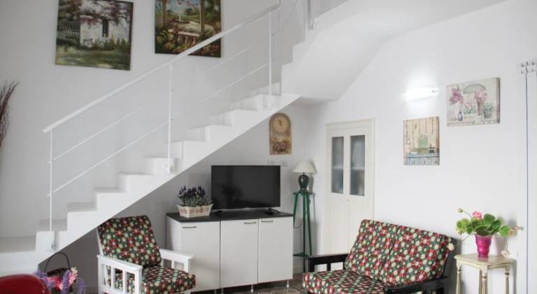 Charming vacation home | Pets are welcome — photo 3