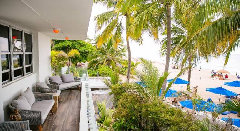Numero Uno Beach House — photo 2