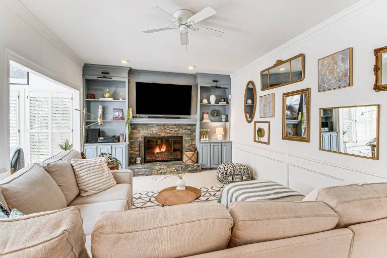 4,100-Sq-Ft Gem w/ Pool Table & Yard in Raleigh — photo 2
