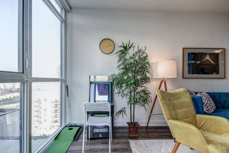 Condo  Mississauga