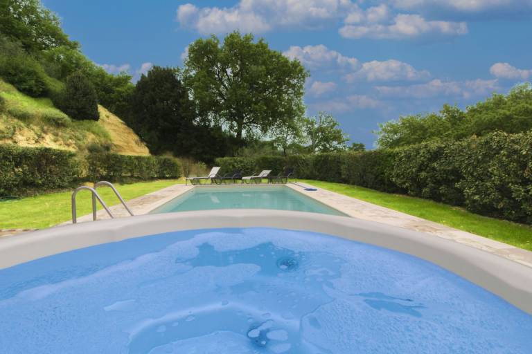 Villa with private pool, garden & BBQ — photo 4