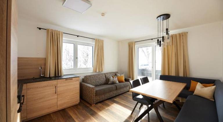 Rental apartment with patio & garden — photo 3