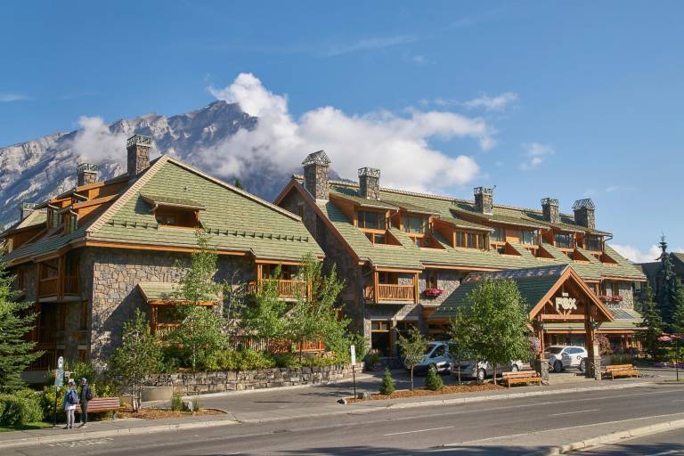 Fox Hotel and Suites in Banff, AB