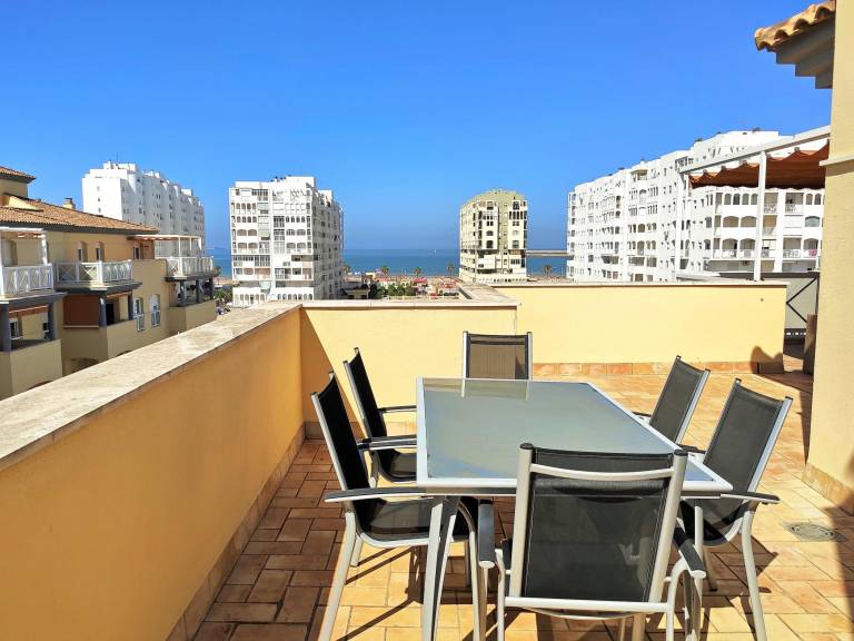 Apartment with patio & pool | Sea view — photo 3