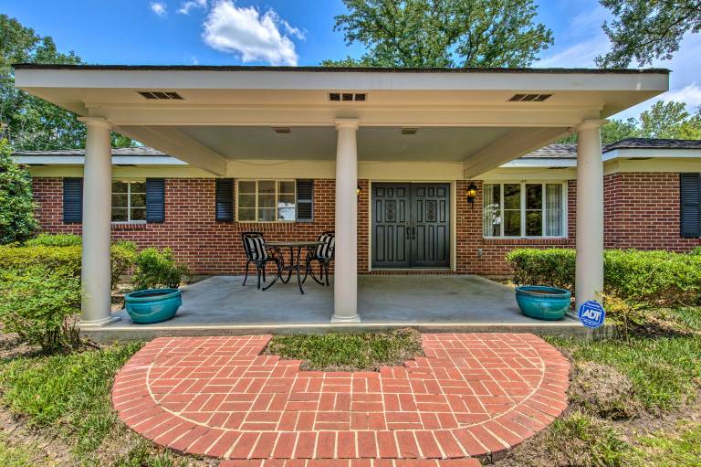 Ocean Springs Home - Walk to Beach & Downtown! — photo 3