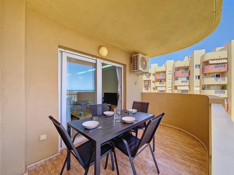 Holiday apartment with garden & pool — photo 4