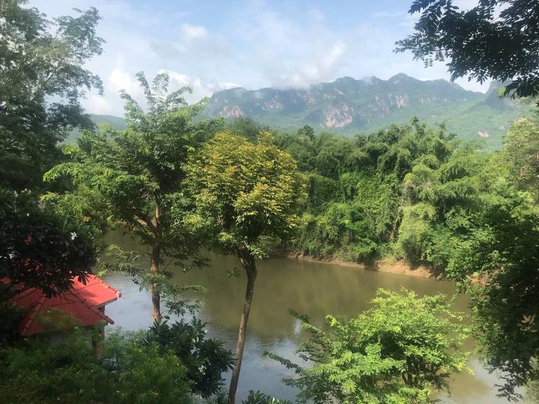 Baanrairimtarn in Kanchanaburi