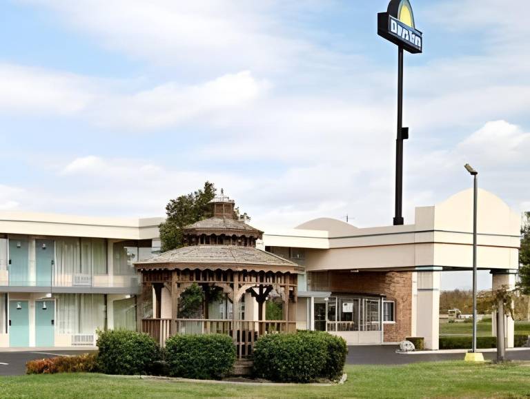 Days Inn by Wyndham Clarksville TN in Clarksville, TN