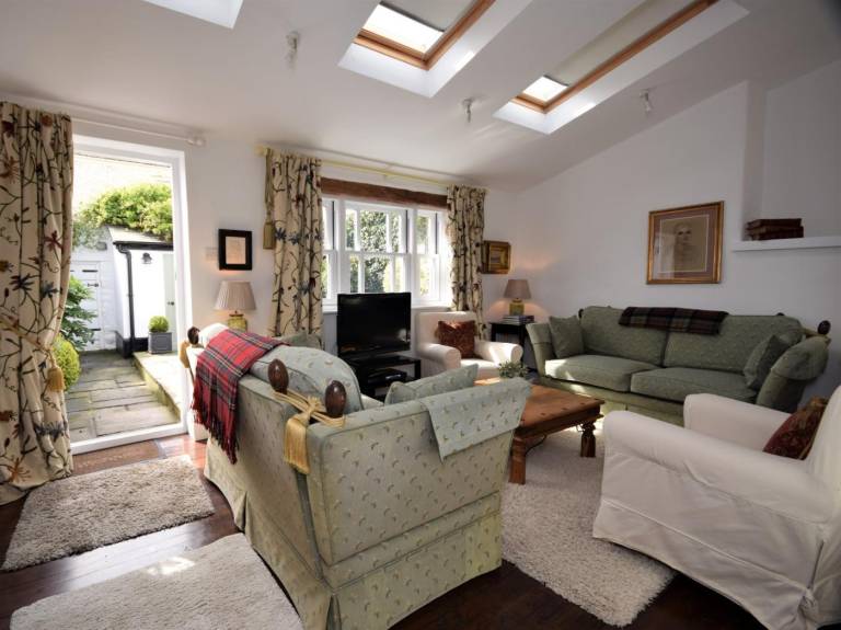 Lovely cottage with yard | Water view | Next to the beach | Pet-friendly in Bideford