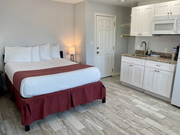 Beachgate CondoSuites and Oceanfront Resort in Port Aransas, TX