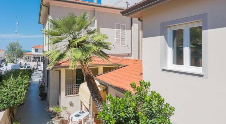 Charming house | Beach nearby | Pet-friendly in Camaiore