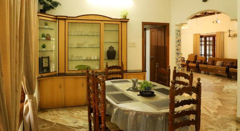 Villa with patio, BBQ & garden | Suitable for remote work — photo 4
