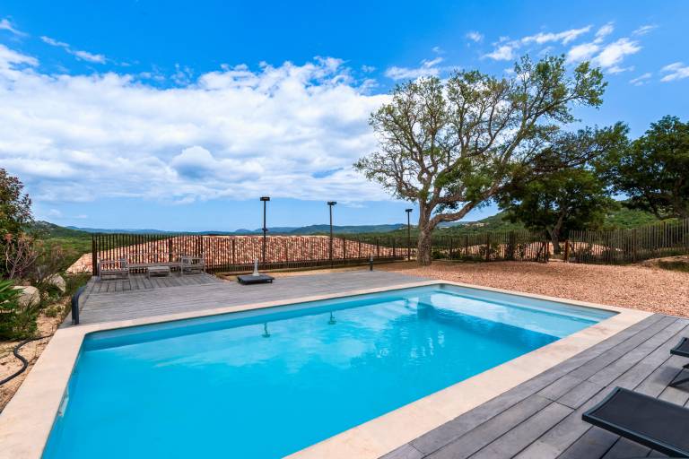 House with terrace, jacuzzi & private pool | Mountain view — photo 3
