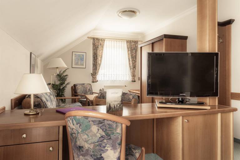 Family-oriented nice apartment with yard & sauna | Suitable for remote work | Pet-friendly — photo 2