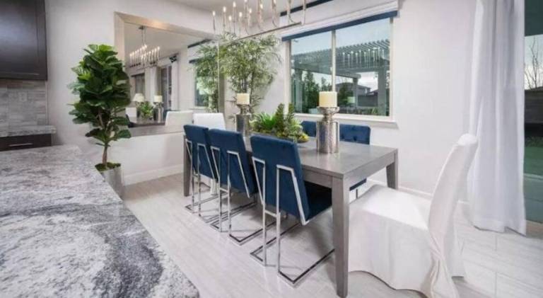 Cozy Roseville Home — photo 3