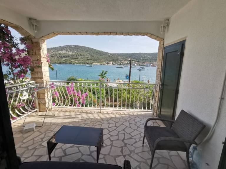 Ferienwohnung  Vinišće
