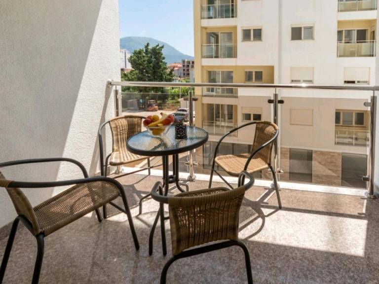 Apartament Bar