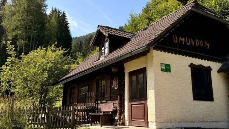 Ferienhaus mit Hund in Teufenbach, Peterdorf für max. 4 Personen Ferienhaus mit Hund in Teufenbach, Peterdorf für max. 4 Personen