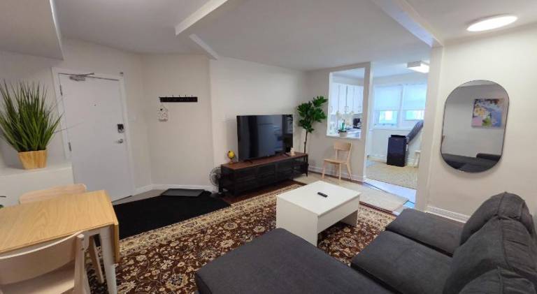 Serviced apartment | Next to ByWard Market | Dogs allowed — photo 2