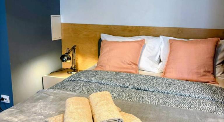 Apartment with 2 rooms for 6 persons in Poznan