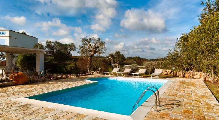 Pleasant vacation home with garden, barbecue & private pool | Dogs allowed — photo 5