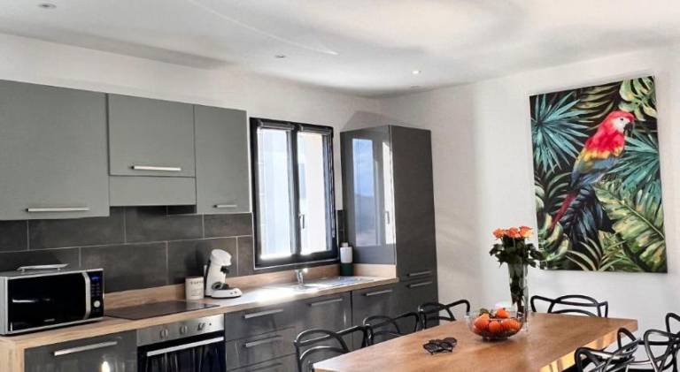Beautiful serviced apartment with terrace & garden | Pet-friendly — photo 5
