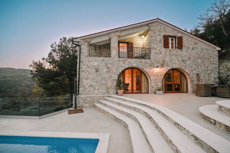 Fully equipped villa with private pool, grill & terrace | Panoramic view | Dogs allowed — photo 3
