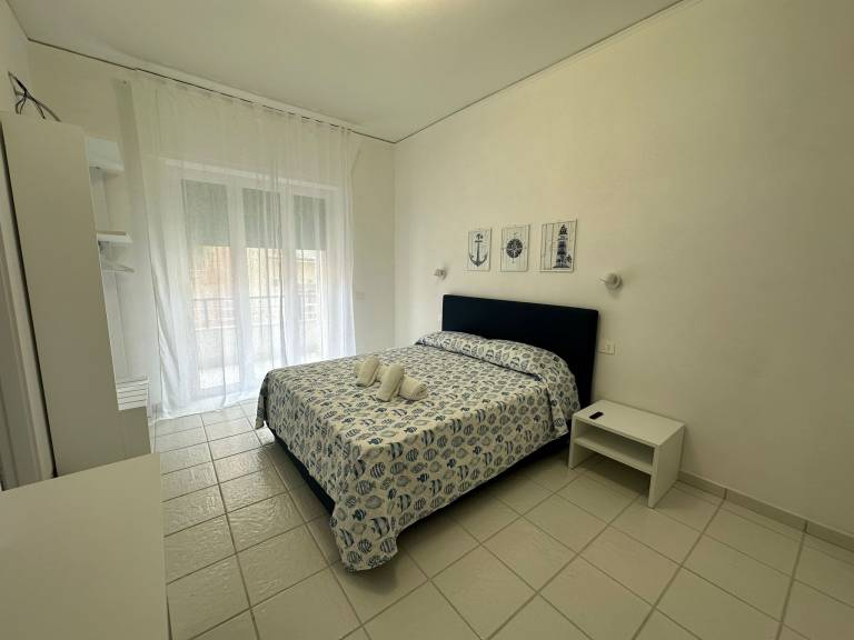 Lovely private room with fast internet | City view | Next to the beach | Pets are welcome in Agerola