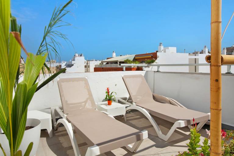 Vacation Home "Estudio Massimo 7B" with Shared Terrace & Wi-Fi — photo 4