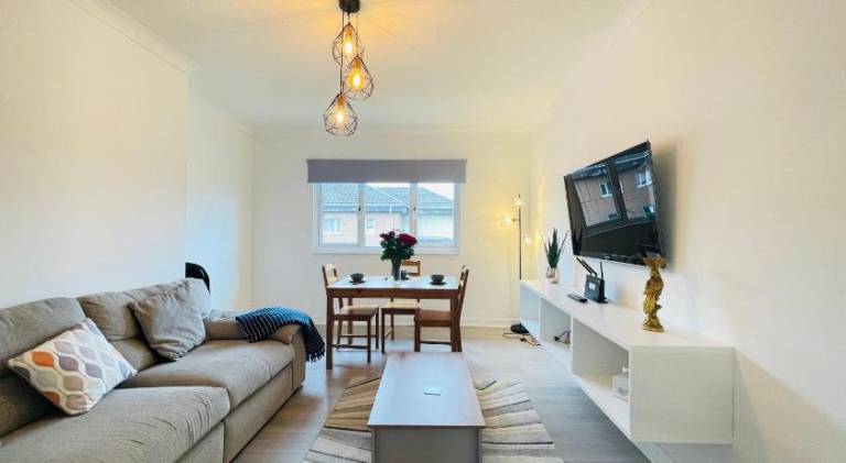 House | Pet-friendly in Glasgow
