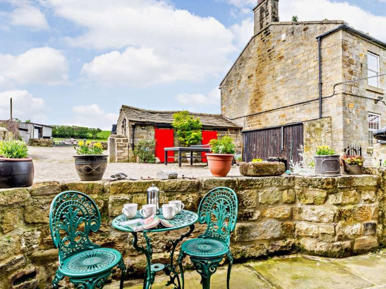 Cottage with 3 rooms for 5 persons — photo 4