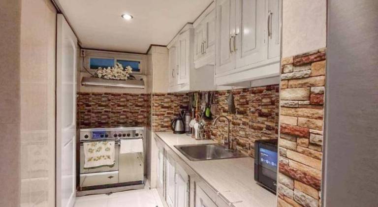 Pleasant apartment with barbeque, yard & patio | Suitable for remote work | Pets allowed — photo 4