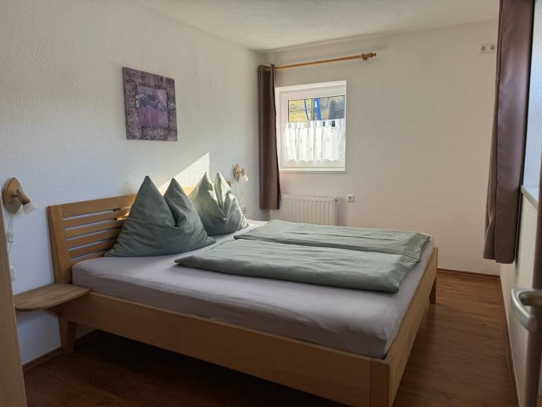 Rental apartment with grill, terrace & garden | Garden view — photo 2