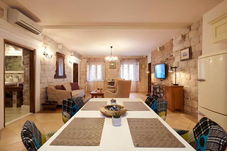 Children-friendly rental apartment | Perfect for remote work | Pets allowed in Trogir