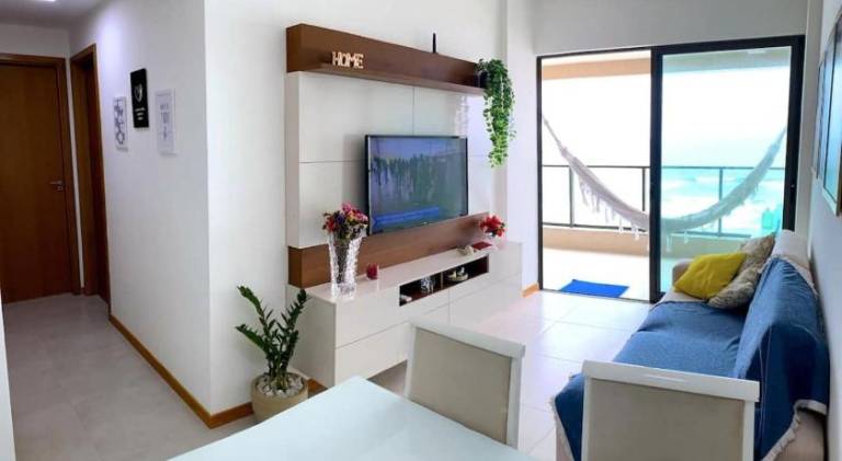 Apartment with pool — photo 2