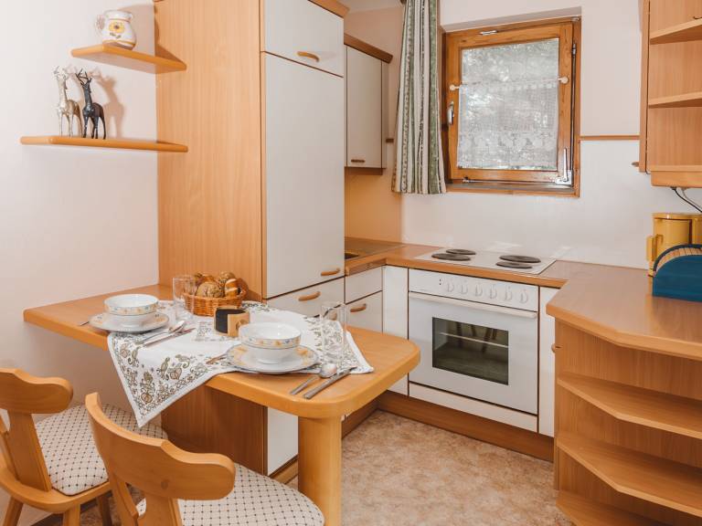 Holiday apartment with garden — photo 3