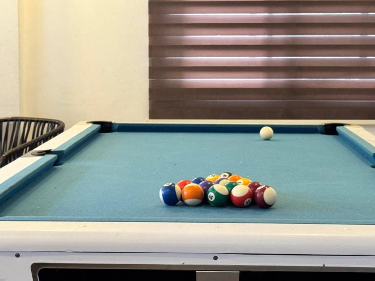 Vacation home with pool, barbeque & hot tub — photo 5