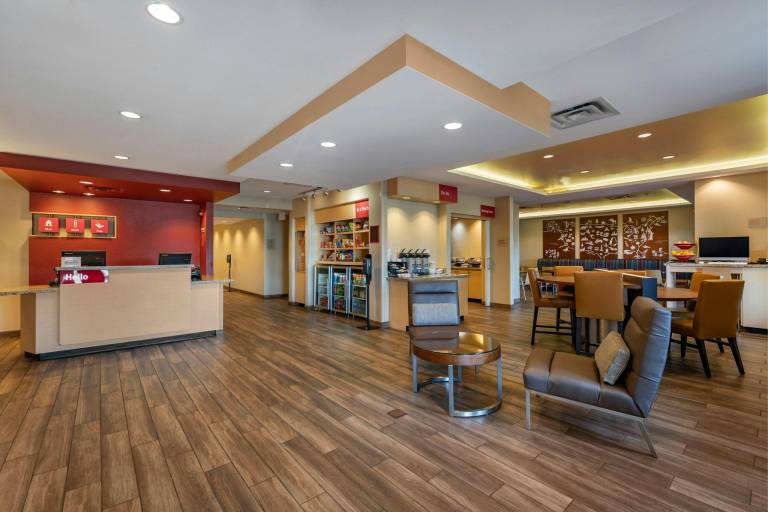 TownePlace Suites by Marriott Vincennes — photo 2