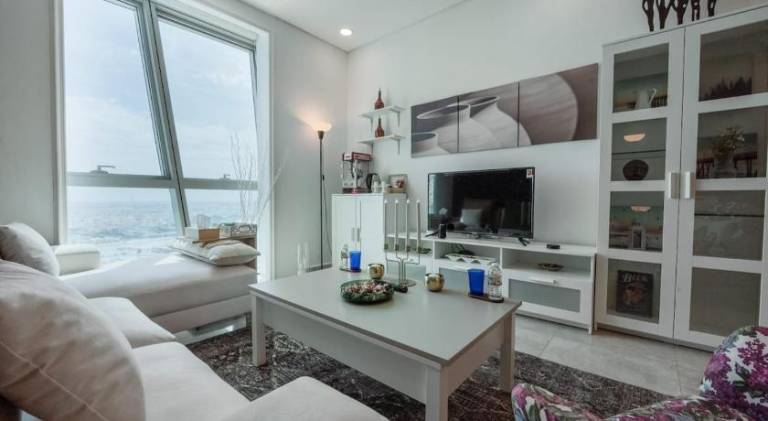 Beautiful holiday apartment | Beach nearby | Pets allowed in Doha