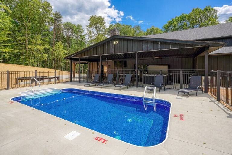 Cabin  Logan