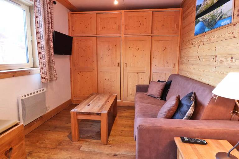 Studio with 1 room for 3 persons — photo 2
