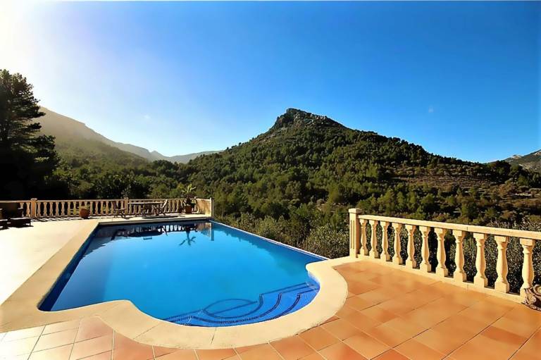 Bed and breakfast  Benigembla