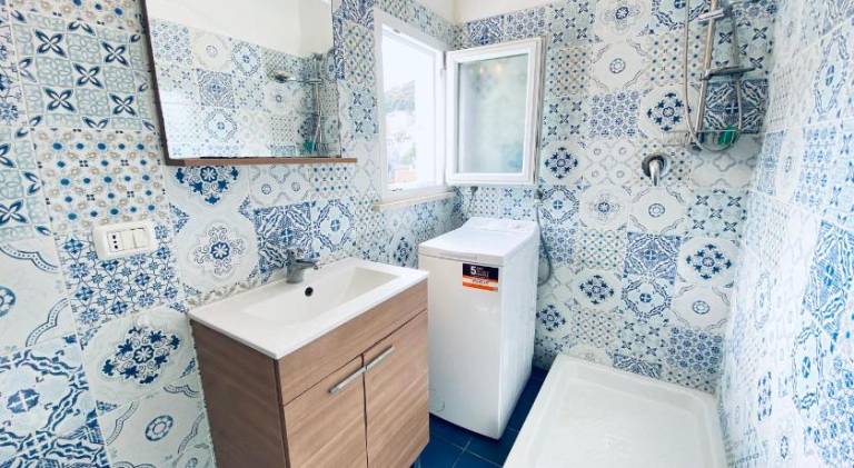 Apartment with 1 room for 4 persons — photo 2