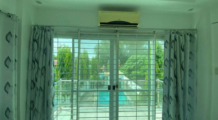 Villa with private pool, barbeque & terrace — photo 3