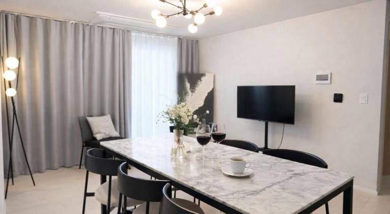 Nice apartment with terrace | Pets allowed in Seoul