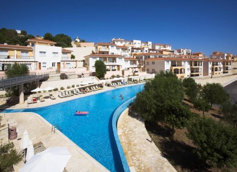 Apartment Peyia