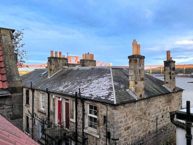 Apartment  Queensferry