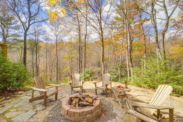 8 Mi to Appalachian Ski! Mtn-View Gem on 22 Acres — photo 3
